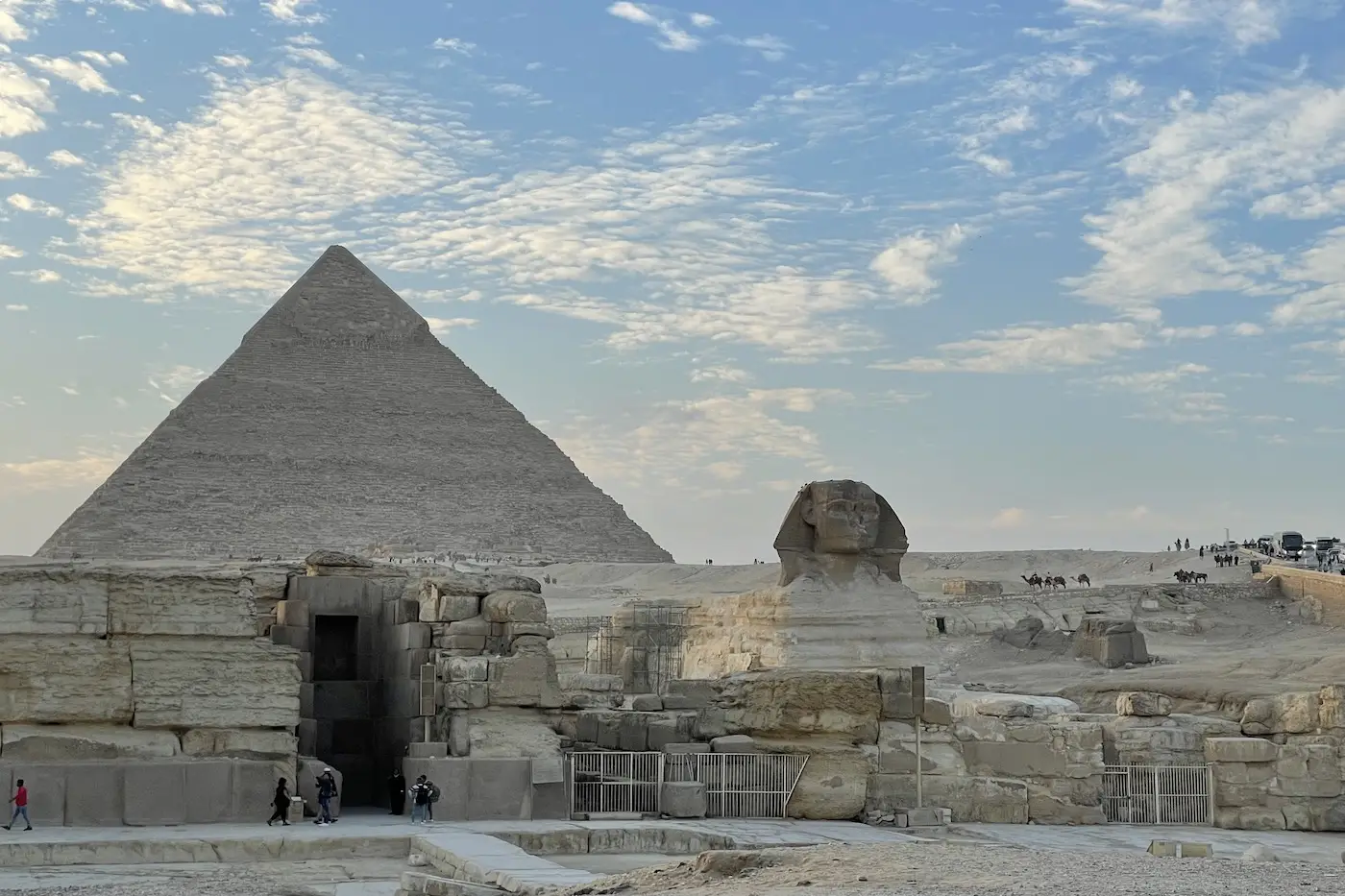 The Sphinx and the Pyramids of Giza on a private luxury Egypt trip in Cairo
